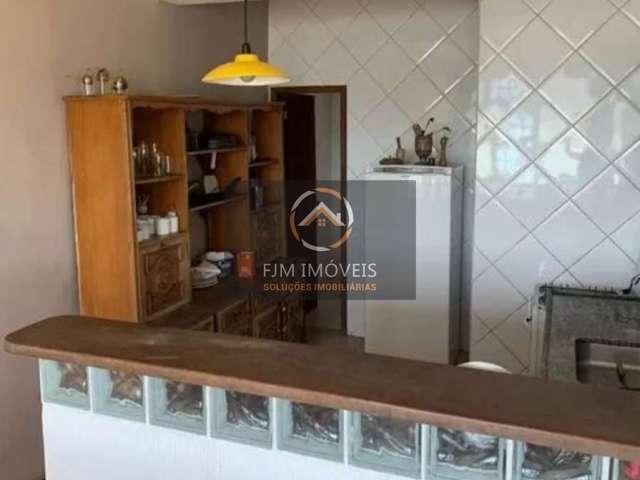 Casa de luxo em Piratininga - Niterói com 275m², 4 quartos e 2 banheiros por R$2.580.000 - Venda