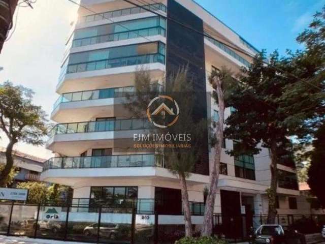 Luxuosa Cobertura em São Francisco - Niterói: 240m² à Venda