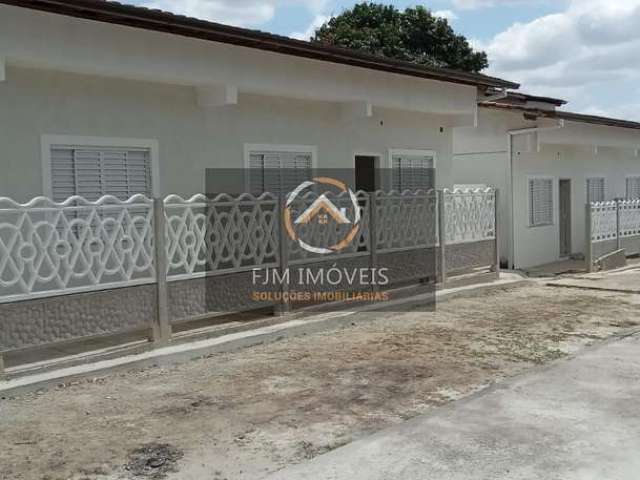 Venda Casa no  Sapê Niterói: 2 Dorms, 70m² por R$280.000