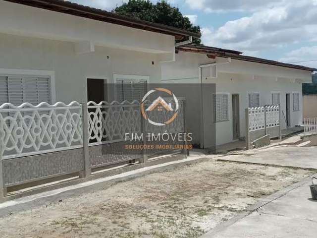 Venda Casa no  Sapê Niterói: 2 Dorms, 70m² por R$280.000