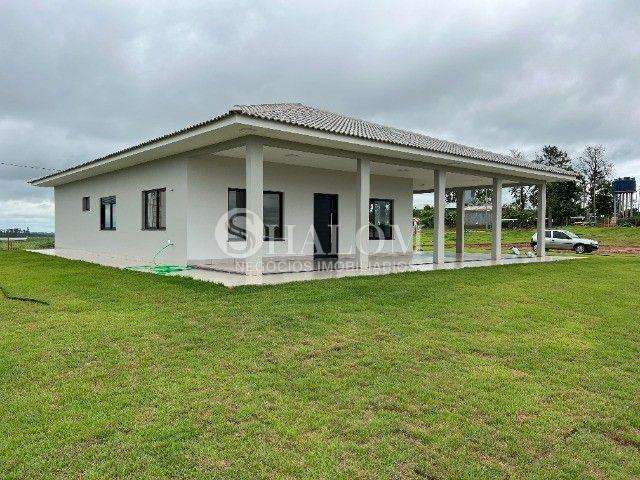 Chácara à venda em Iguaraçu, Zona Rural, com 3 suítes, com 240 m²