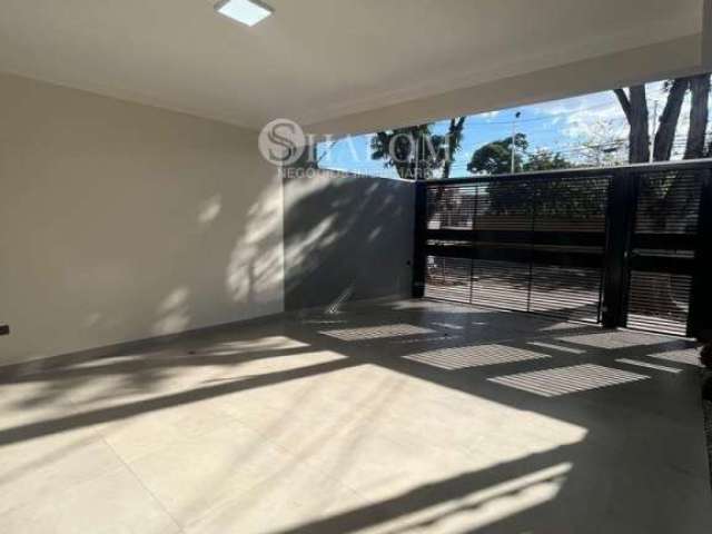 Casa à venda em Maringá, Jardim Alvorada, com 3 quartos, com 140 m²