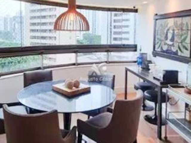 Apartamento para venda possui 159 metros com 4 quartos sendo 3 suítes com 2 vgs em Casa forte - Recife - PE