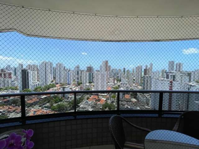 Apartamento para venda possui 115 metros com 3 quartos sendo 1 suíte com 2 vgs - na Boa viagem - Recife - PE