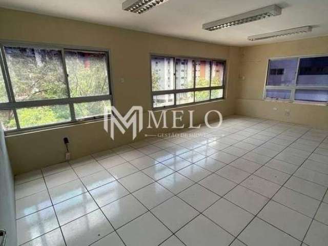 Oportunidade nos COELHOS: 62,40m², SALAS, WC.