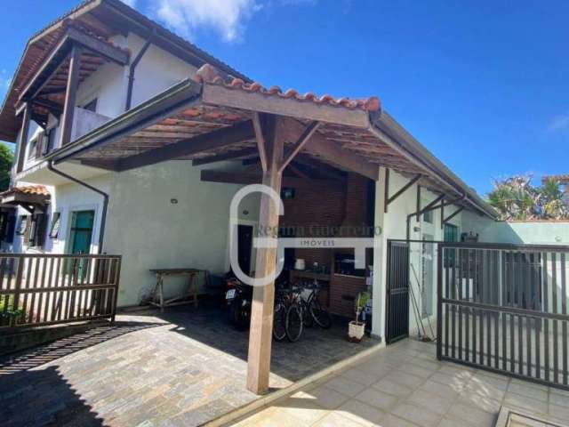 Casa com 2 dormitórios à venda, 98 m² por R$ 460.000,00 - Arpoador - Peruíbe/SP