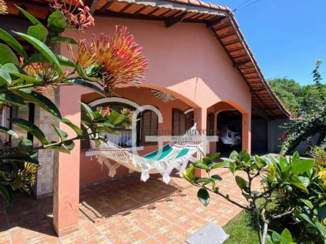 Casa com 4 dormitórios à venda, 216 m² por R$ 690.000,00 - Centro - Peruíbe/SP