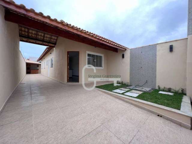 Casa com 2 dormitórios à venda, 70 m² por R$ 335.000,00 - Flora Rica II - Peruíbe/SP