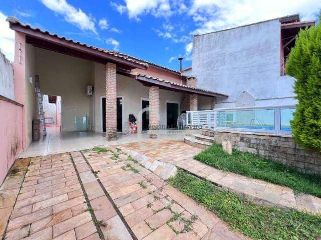 Casa com 3 dormitórios à venda, 156 m² por R$ 650.000,00 - Jardim Marcia - Peruíbe/SP