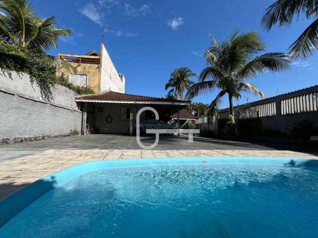 Casa com 3 dormitórios à venda, 132 m² por R$ 350.000,00 - Jardim Veneza - Peruíbe/SP