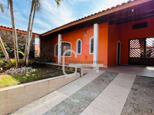 Casa com 3 dormitórios à venda, 220 m² por R$ 750.000,00 - Balneário Três Marias - Peruíbe/SP