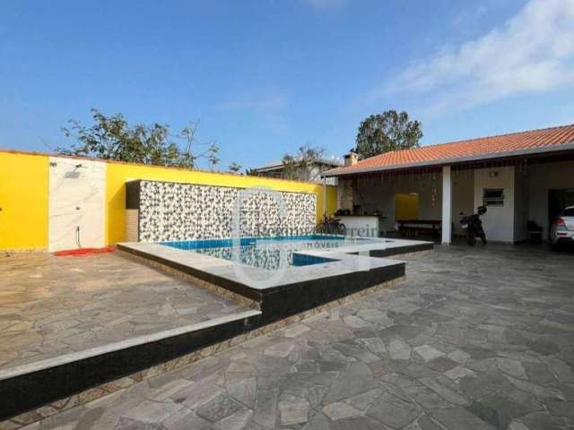 Casa com 3 dormitórios à venda, 176 m² por R$ 650.000,00 - Estância Balneária Maria Helena Novaes - Peruíbe/SP