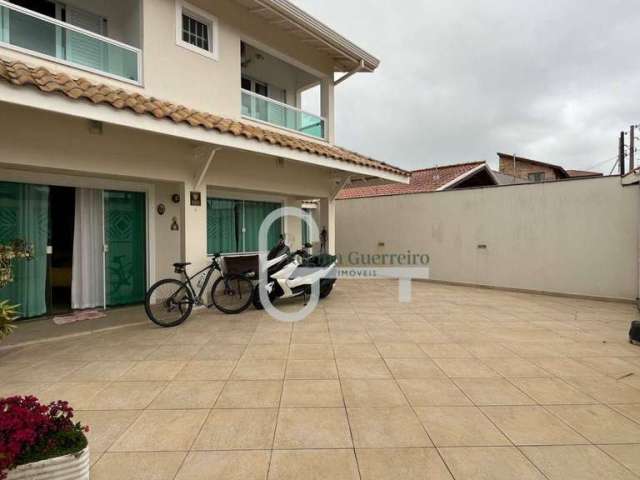 Casa com 4 dormitórios à venda, 227 m² por R$ 1.200.000,00 - Jardim Barra de Jangada - Peruíbe/SP