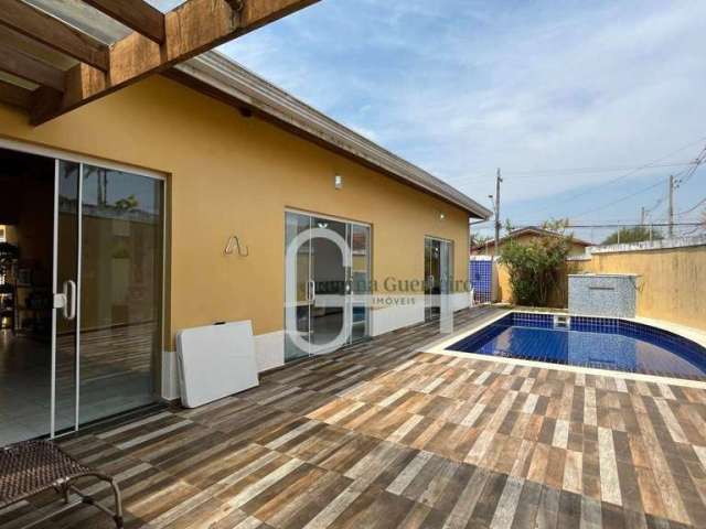 Casa com 4 dormitórios à venda, 222 m² por R$ 900.000,00 - Parque Turístico - Peruíbe/SP