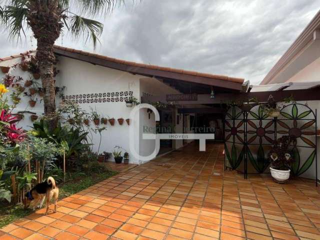 Casa com 3 dormitórios à venda, 198 m² por R$ 800.000,00 - Balneário Stella Maris - Peruíbe/SP