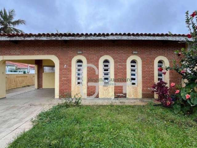 Casa com 3 dormitórios à venda, 125 m² por R$ 450.000,00 - Estância São José - Peruíbe/SP