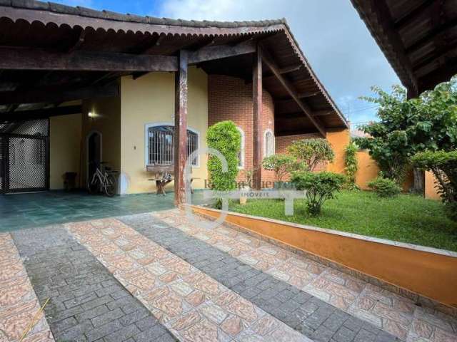 Casa com 3 dormitórios à venda, 197 m² por R$ 490.000,00 - Estância Balneária Convento Velho - Peruíbe/SP