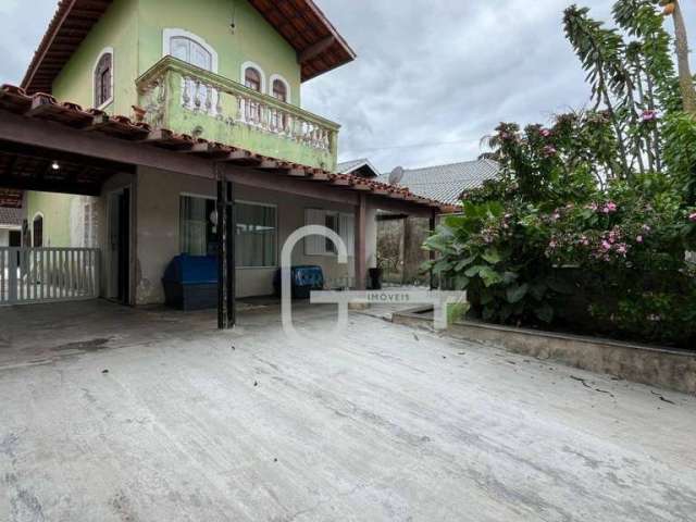 Casa com 3 dormitórios à venda, 177 m² por R$ 650.000,00 - 0 - Peruíbe/SP