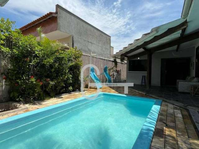 Casa com 3 dormitórios à venda, 170 m² por R$ 550.000,00 - Jardim Mar E Sol - Peruíbe/SP