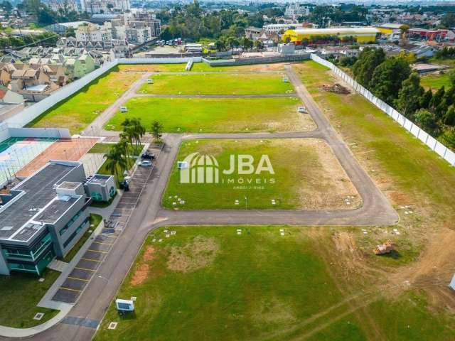 Terrenos em condomínio de Alto Padrão próximo ao Parque  Shopping Boulevard no Xaxim