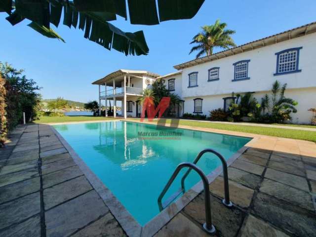 Casa à venda no bairro Ogiva - Cabo Frio/RJ