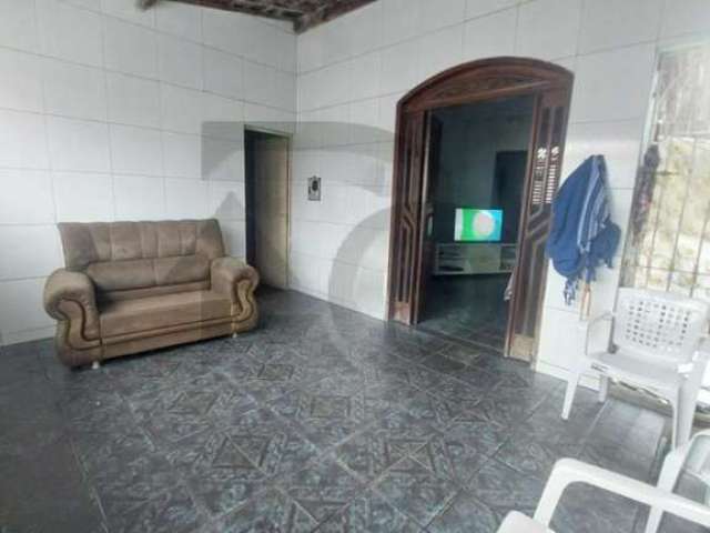 Casa Para Vender com 3 quartos no bairro Santos Dumont em Aracaju