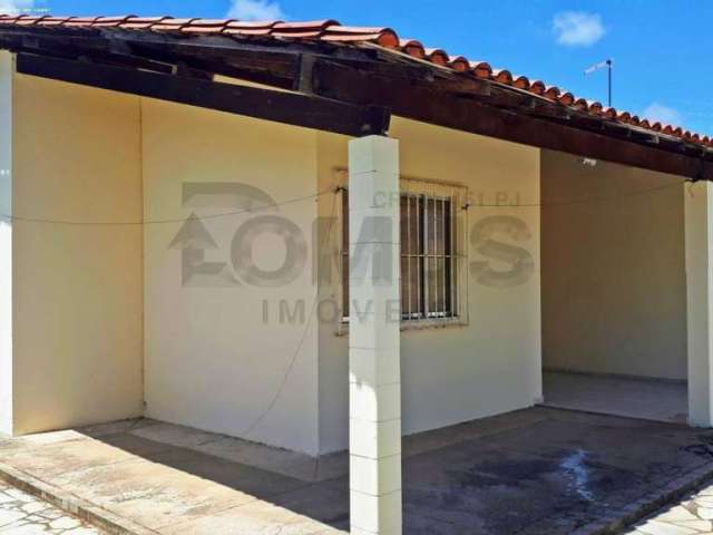 Casa Para Vender com 3 quartos no bairro Aruana em Aracaju