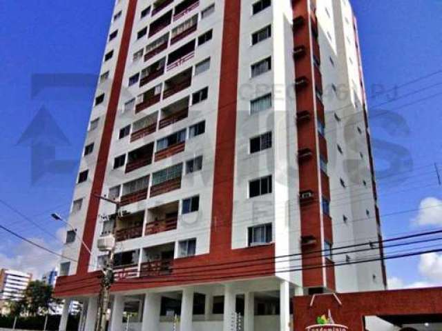 Apartamento Para Vender com 3 quartos, sendo 1 suíte no bairro Grageru em Aracaju