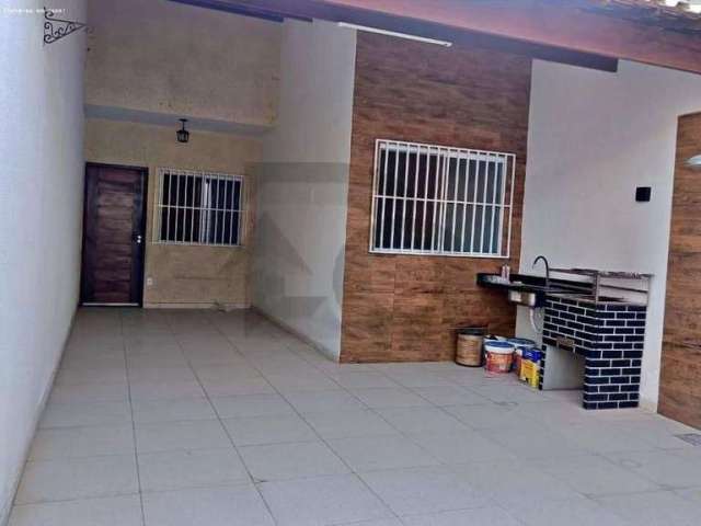 Casa Para Vender com 3 quartos, sendo 2 suítes no bairro Luar da Barra em Barra Dos Coqueiros