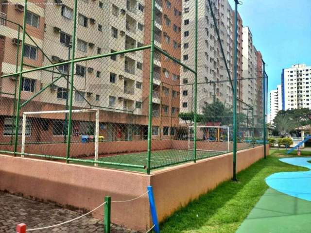 Apartamento no bairro Luzia