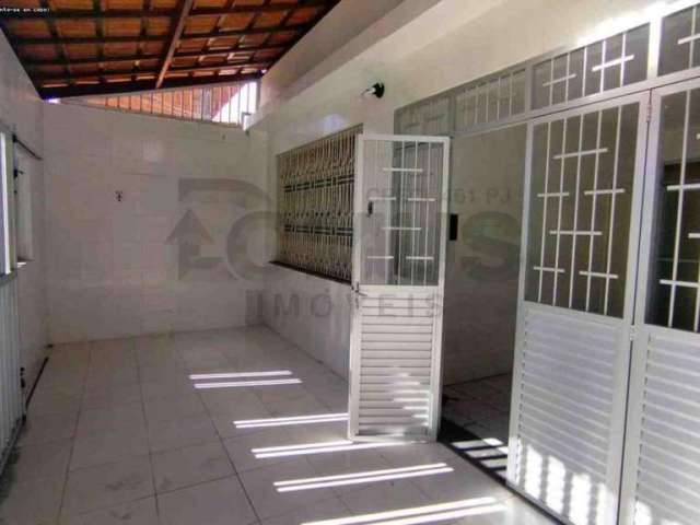 Casa Para Vender com 4 quartos, sendo 2 suítes no bairro Siqueira Campos em Aracaju