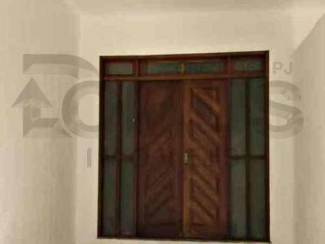 Casa Para Vender com 5 quartos no bairro Suíssa em Aracaju