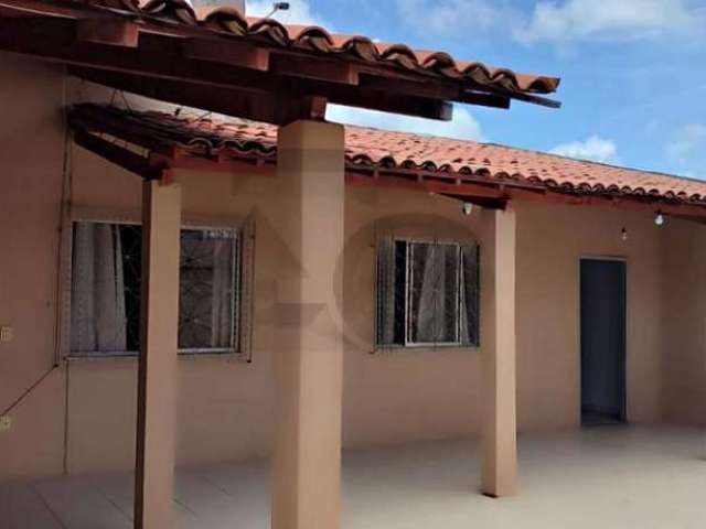 Casa Para Vender com 5 quartos, sendo 1 suíte no bairro Ponto Novo em Aracaju