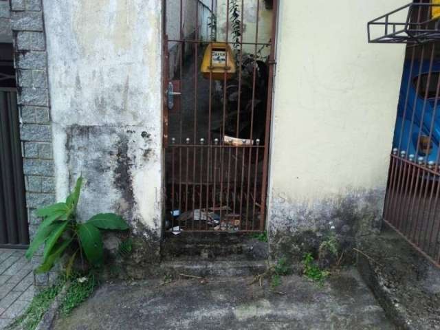 Terreno com imóvel antigo no Bairro Nova Petrópolis - São Bernardo do Campo