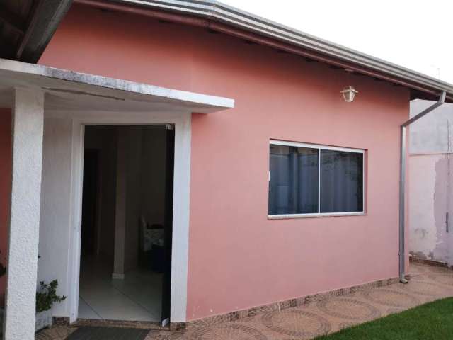 VENDA de Casa, 3 Quartos, sendo1 Suíte com Closet, Cozinha Planejada, Quintal Amplo no bairro Manoe