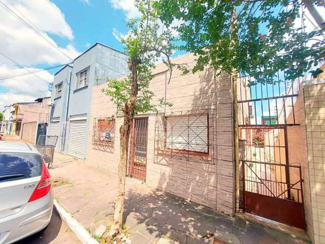 Casa com 3 quartos à venda no Centro, São Leopoldo  por R$ 380.000