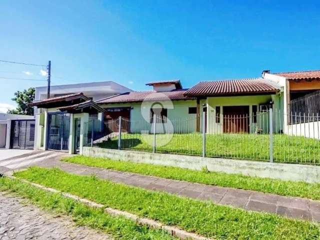 Casa com 3 quartos à venda no Cristo Rei, São Leopoldo  por R$ 745.000