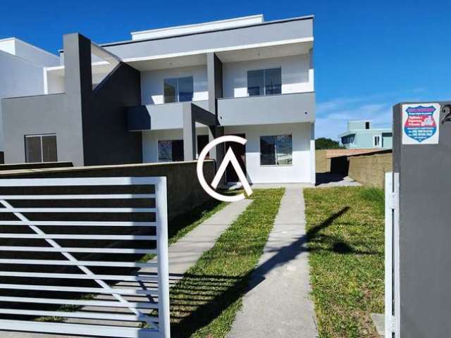 Casa à venda no Bairro Rio Vermelho, Florianópolis | 2 Suítes | Quintal | Financ