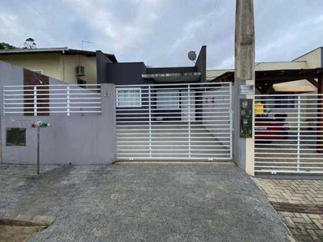 Casa para Venda em Barra Velha, Itajuba, 2 dormitórios, 1 suíte, 2 banheiros, 2 vagas