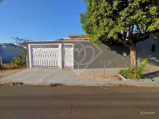 Casa para Venda em Indaiatuba, Jardim Bela Vista, 3 dormitórios, 1 suíte, 2 banheiros, 4 vagas