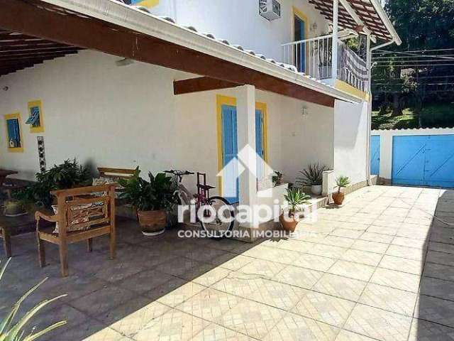 Casa com 3 quartos à venda, 240 m² por R$ 749.000 - Taquara - Rio de Janeiro/RJ