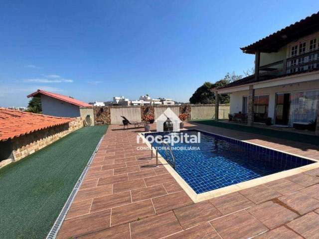 Casa com 4 quartos à venda, 363 m² por R$ 1.850.000