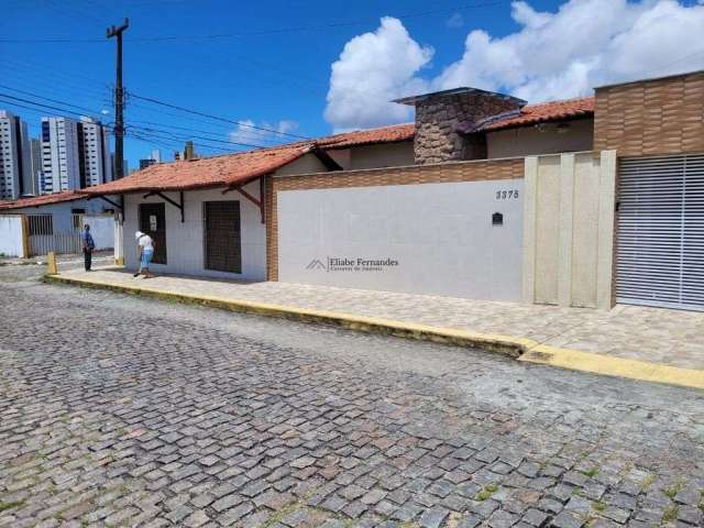 Ótima casa de esquina para venda em Candelária, Natal/RN