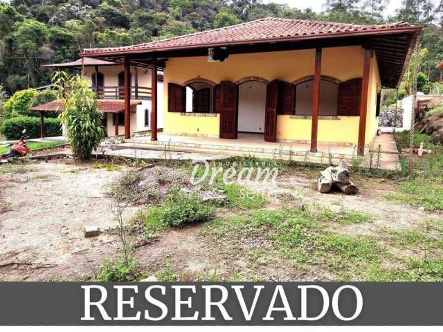 Casa com 2 dormitórios à venda, 104 m² por R$ 370.000,00 - Parque Boa União - Teresópolis/RJ