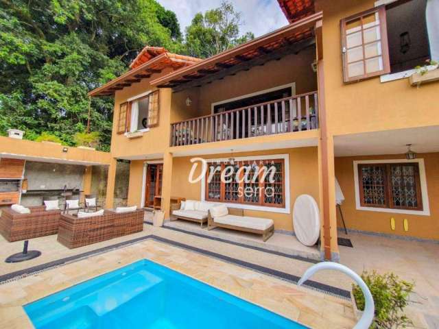 Casa com 7 dormitórios à venda, 340 m² por R$ 1.490.000,00 - Comary - Teresópolis/RJ