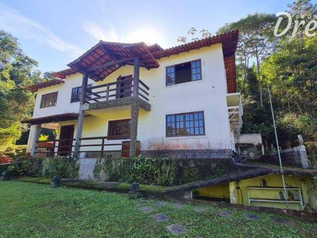 Casa com 5 dormitórios à venda, 237 m² por R$ 595.000,00 - Vargem Grande - Teresópolis/RJ