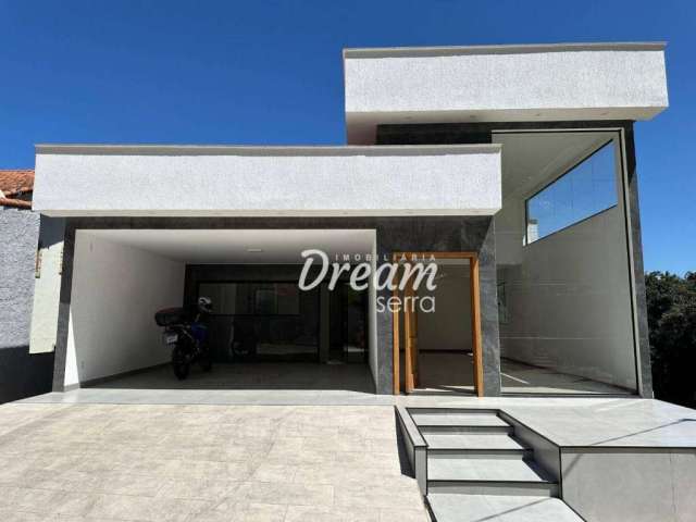 Casa com 3 dormitórios à venda, 234 m² por R$ 800.000,00 - Albuquerque - Teresópolis/RJ