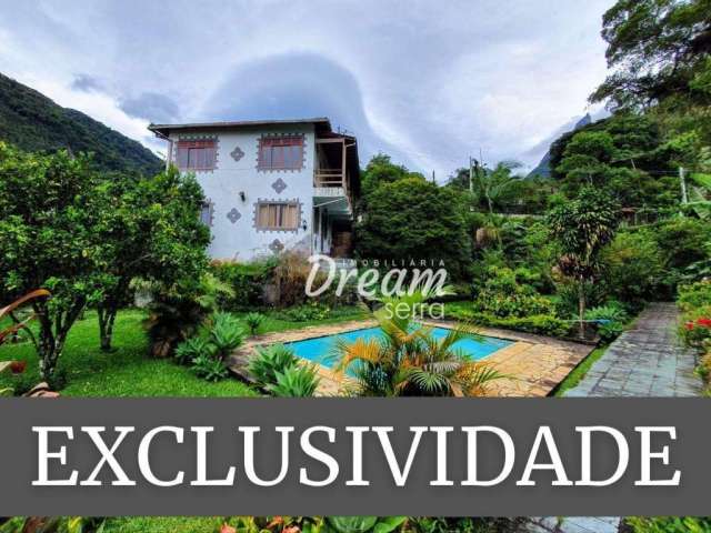 Casa com 4 dormitórios à venda, 202 m² por R$ 800.000,00 - Granja Guarani - Teresópolis/RJ