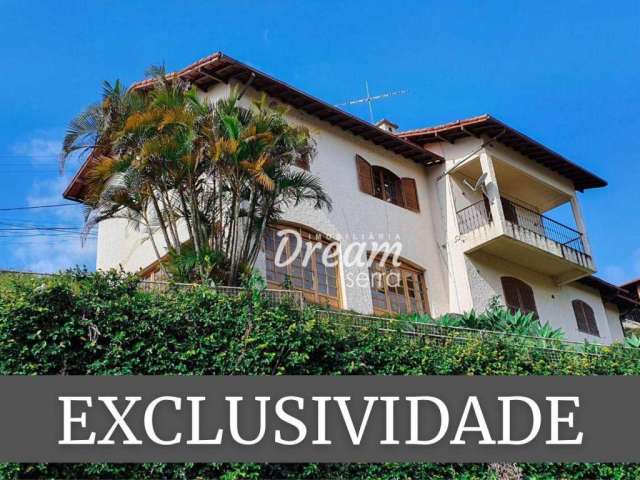 Casa com 4 dormitórios à venda, 247 m² por R$ 699.000,00 - Parque São Luiz - Teresópolis/RJ