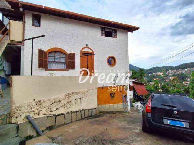 Casa com 6 dormitórios à venda, 252 m² por R$ 790.000,00 - Araras - Teresópolis/RJ